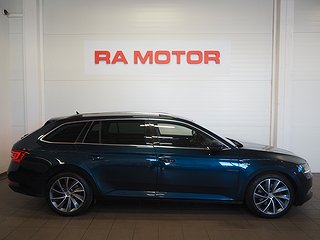 Kombi Skoda Superb 4 av 23