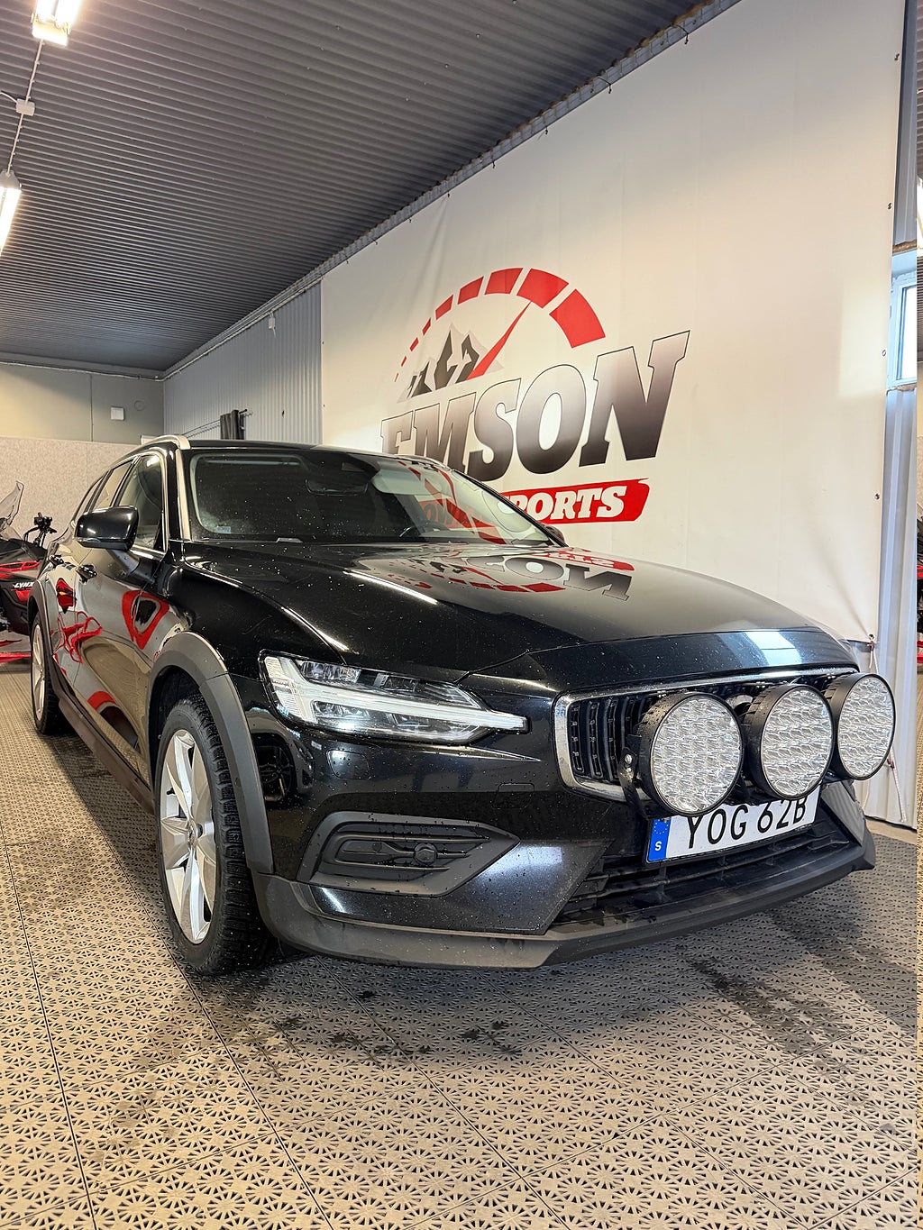 Volvo V60 Cross Country D4 AWD 190 HK Momentum (Frakt/kamrem bytt)-20