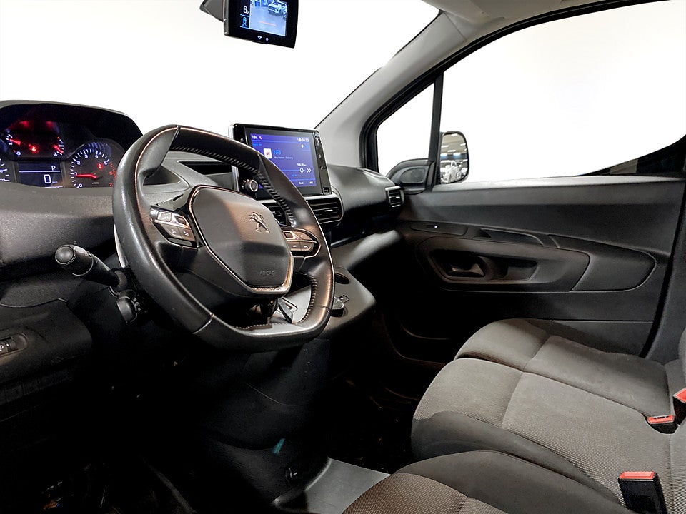 Bild på Peugeot Partner PRO+ 1.5 BHDi 130hk Aut L1 B-KAMERA DRAG