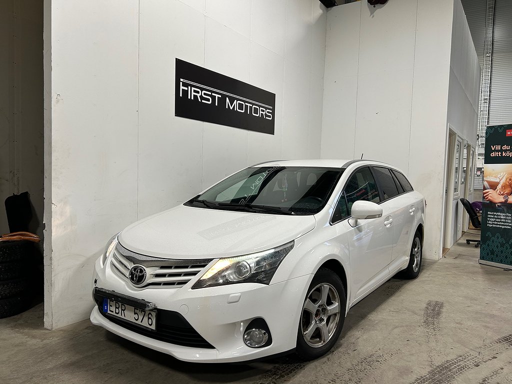 Toyota Avensis Kombi 2.0 D-4D Business Euro 5/Nybesktigad/drag