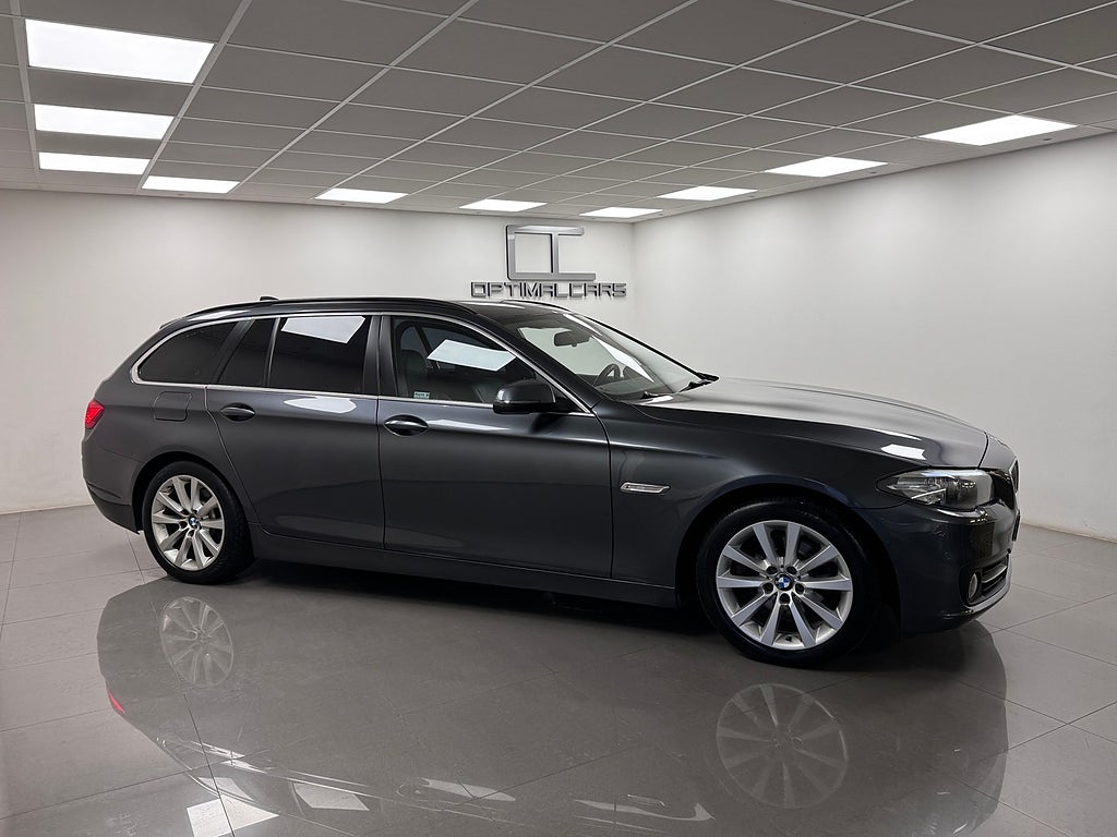 BMW 520 D xDrive Touring Läder Drag Rattvärme PDC Svensksåld bild 10