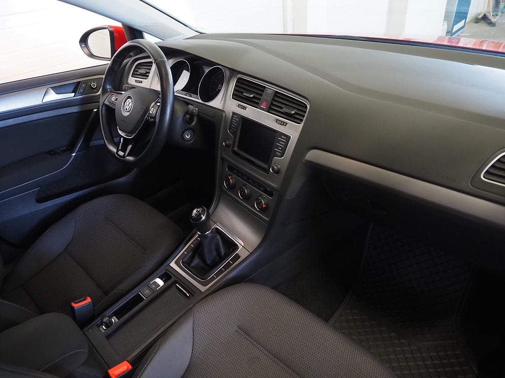 Volkswagen Golf Sportscombi 1.2 TSI Dragkrok Backkamera 2017