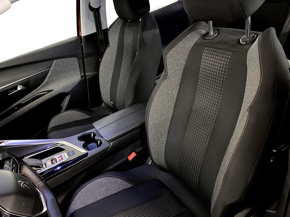 Bild på Peugeot 3008 Active 1.2 PT 130hk Aut - FARTHÅLLARE, BACKSENSORER