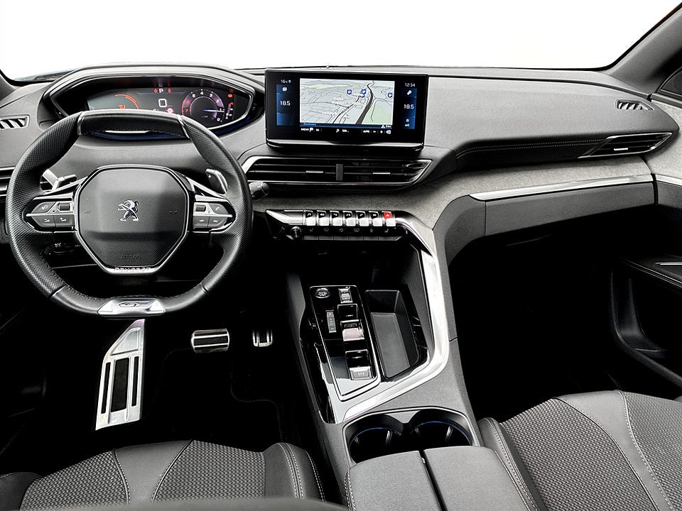Bild på Peugeot 5008 GT 1.2 PT 130hk Aut 7-SITS B-KAMERA CARPLAY