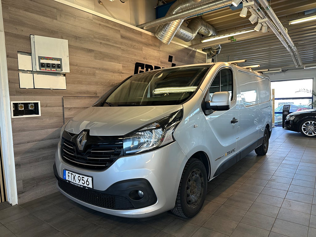 Renault trafic 2.7t 1.6 dCi L2 | Navi | Drag 
