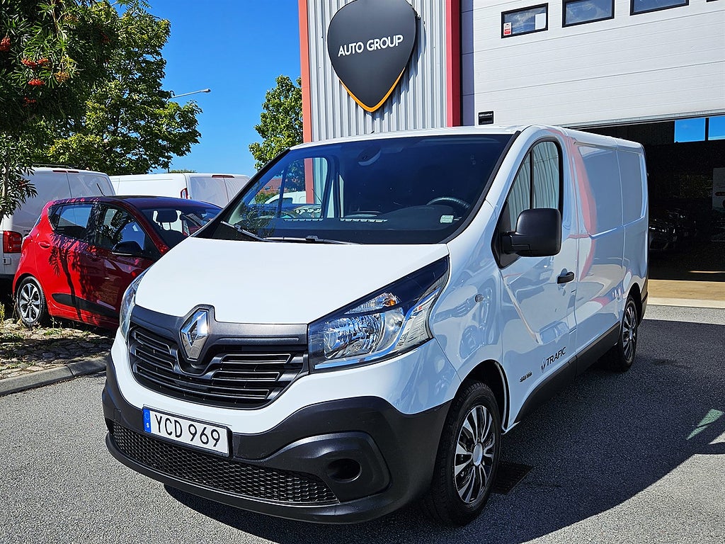 Renault trafic Skåpbil 2.9t 1.6 dCi Manuell, 115hk Nyservad. Motorvärmare