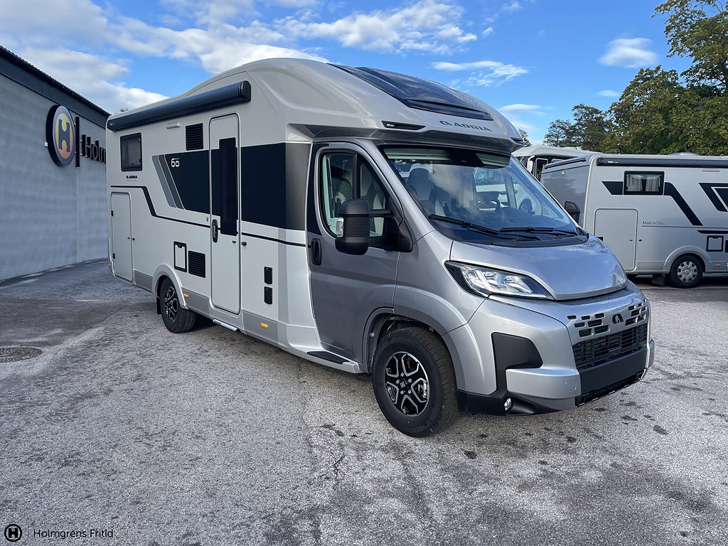 Adria Matrix 670 SL 60y Långbäddar 60y Edition