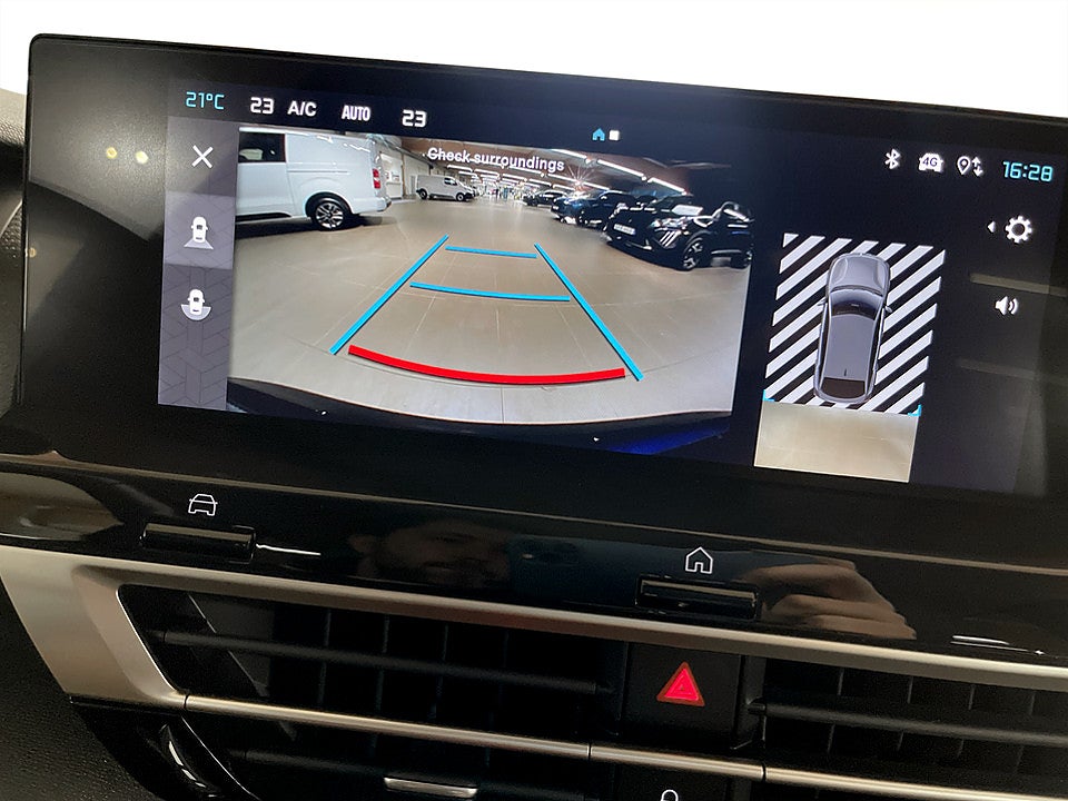 Bild på Citroen C4 Max Hybrid 145hk Aut B-KAMERA CARPLAY