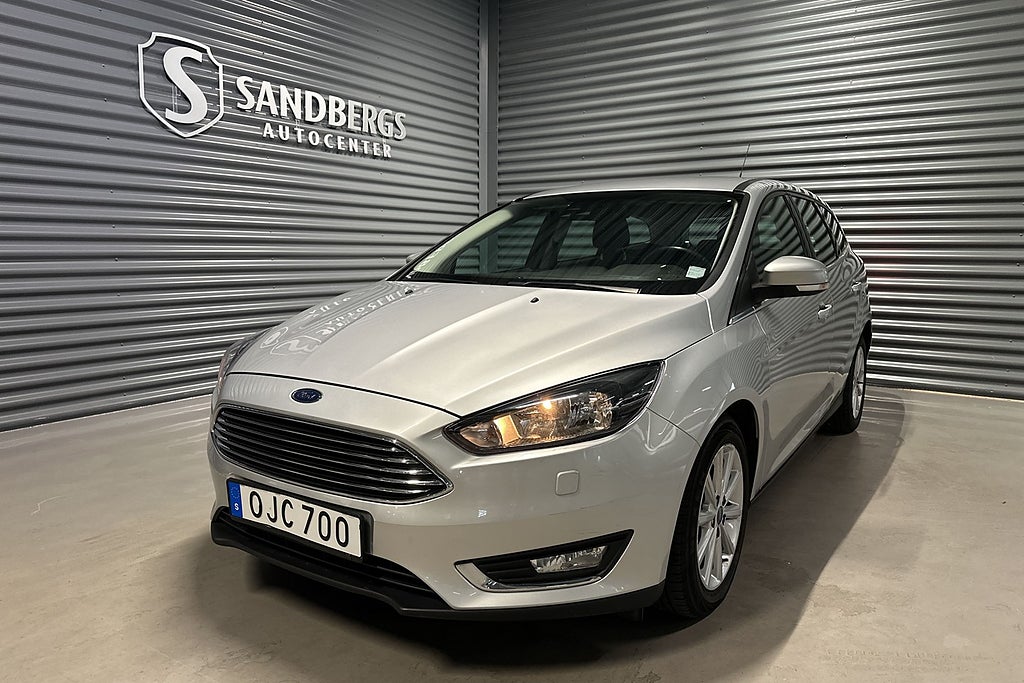 Ford Focus Kombi 1.0 Titanium Keyless Backkamera Eu6