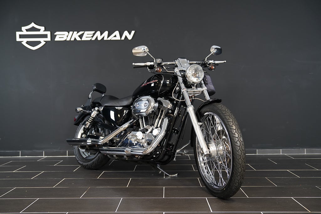 Harley-Davidson Sportster 1200 Custom 