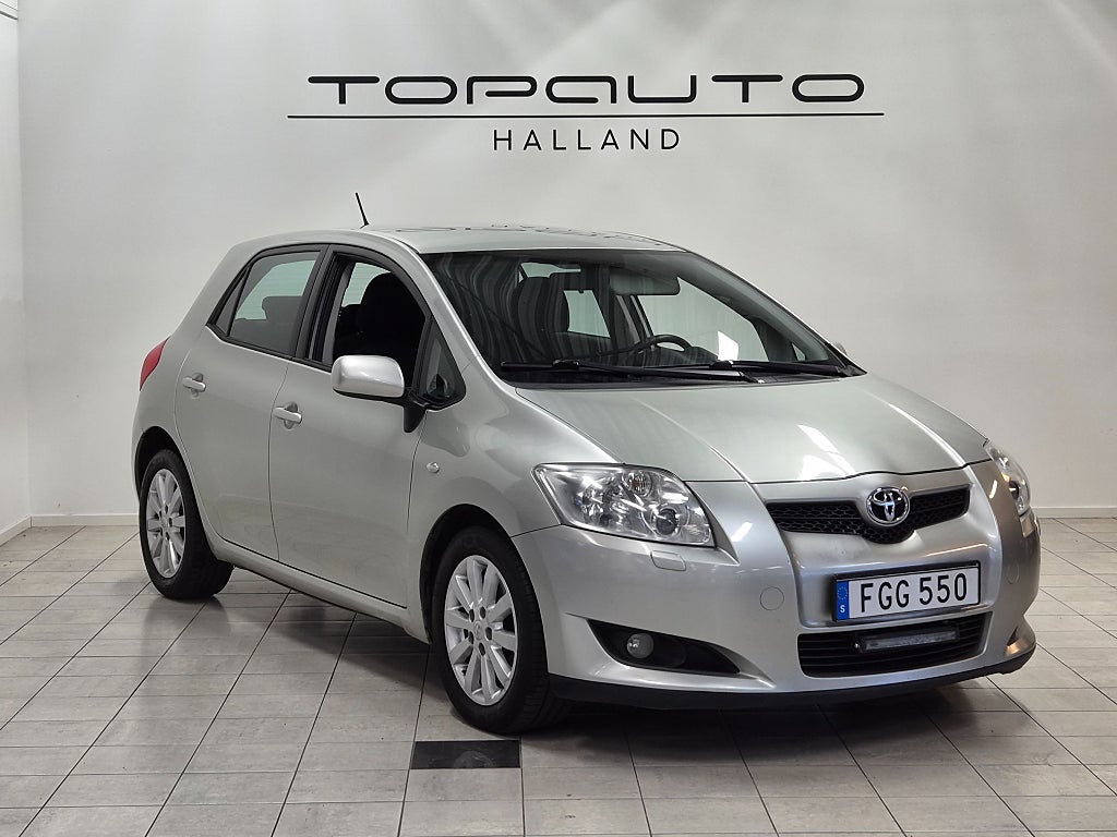 Toyota Auris 5-dörrar 2.0 126hk |Dragkrok|Ny besiktigad