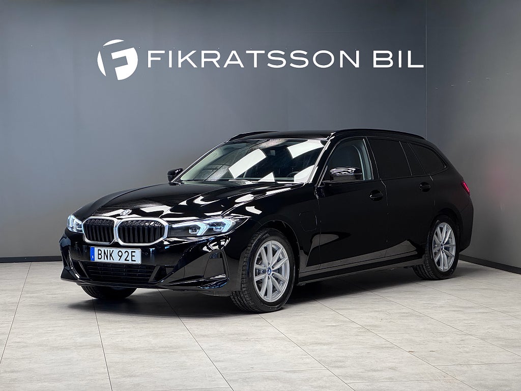 BMW 330e xDrive Touring / Drag / Carplay