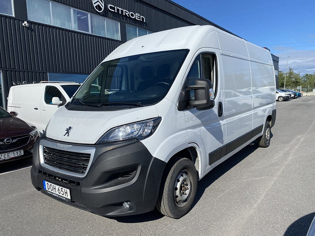 Bild på Peugeot Boxer PRO+ L3H2 335 2.2 BlueHDi 140hk Back-kamera