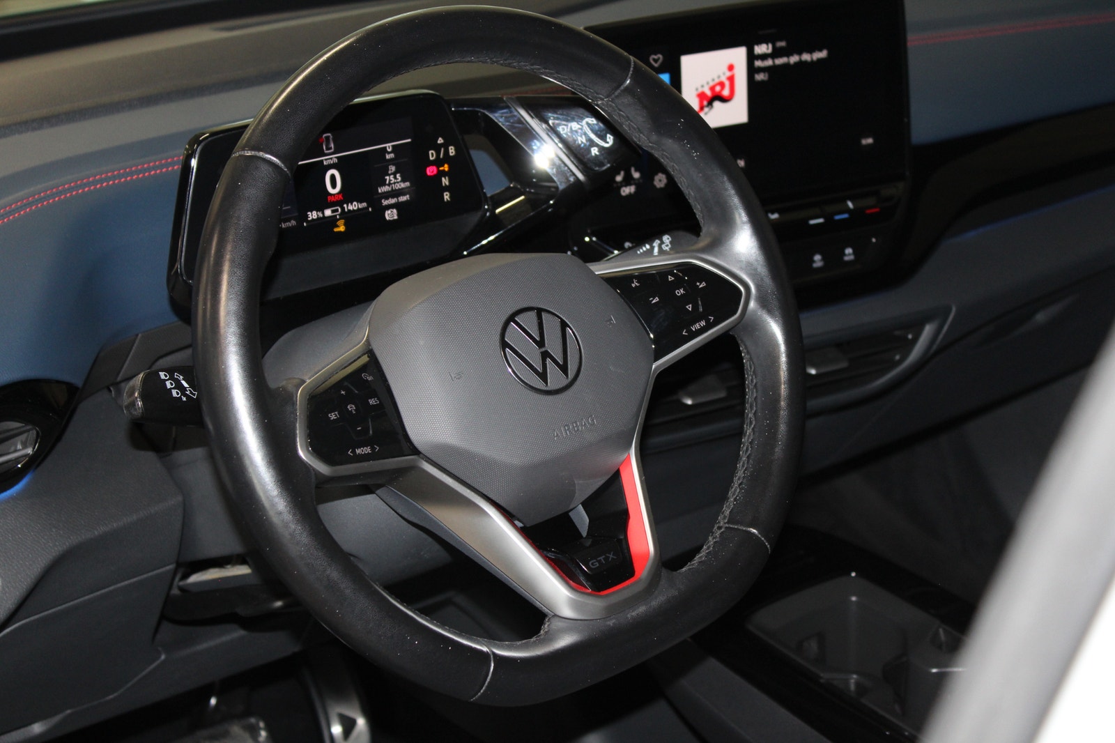 Volkswagen ID.4 GTX 77 kWh 4Motion, Drag, S&V-hjul, Assistanspaket 2022 - miniatyr 25
