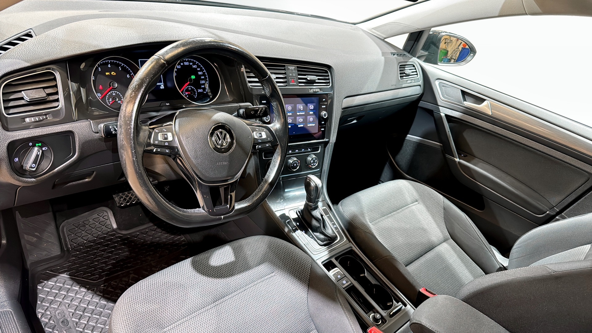 Volkswagen Golf 2018, bild 7/10
