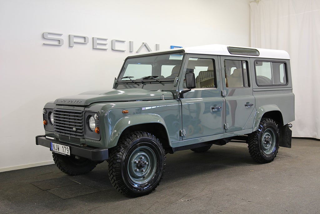 Land Rover Defender 110 Kombi 2.2 TD4 4x4 Svensksåld OBS Skick