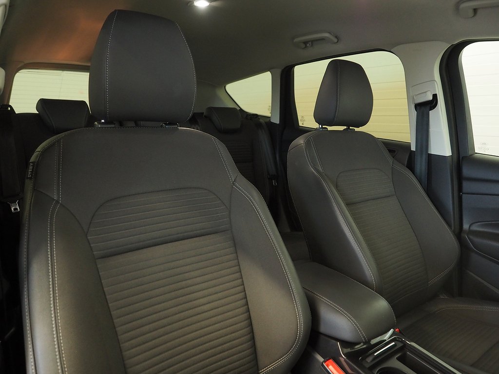 Ford Kuga 1.5 EcoBoost AWD Automat 176hk / Navi / Backkamera 2019