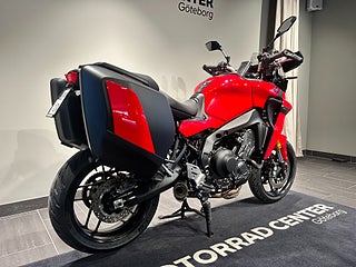 Yamaha Tracer 9 GT/Räntekampanj 3,45%Dominator helsystem/Sidoväskor