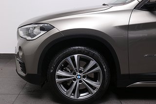 SUV BMW X1 8 av 21