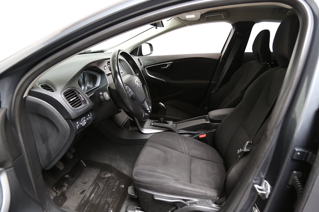 Volvo V40 T2 Your Kinetic Bränslevärmare Ny kamrem 2014