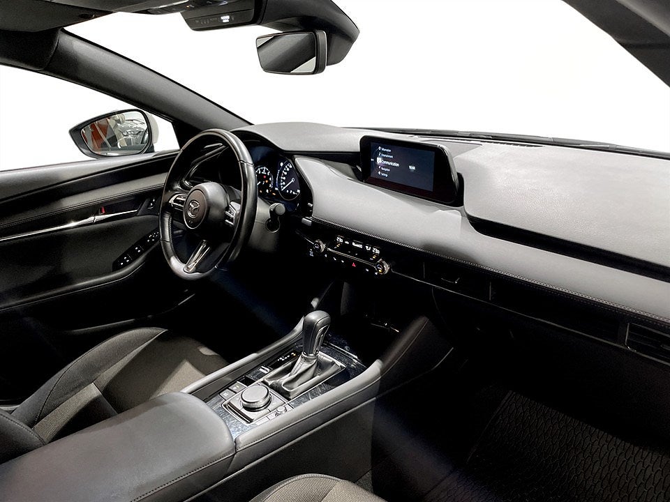Bild på Mazda 3 Sky 2.0 150hk Aut - B-KAMERA, EN ÄGARE