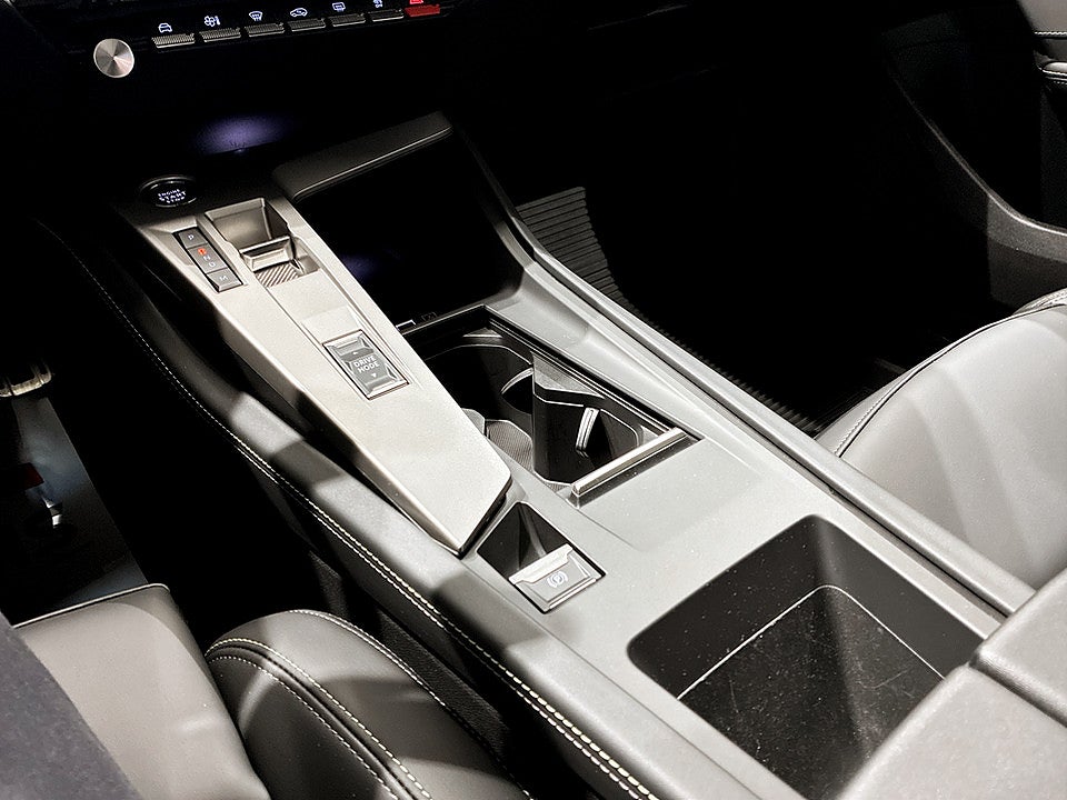 Bild på Peugeot 408 GT Hybrid 136hk Aut B-KAMERA DRAG NAV