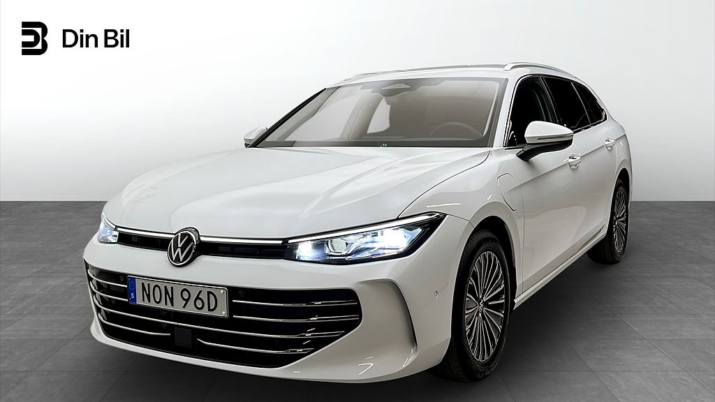 Volkswagen Passat Elegance e-Hybrid TSI DSG Drag/Värmare
