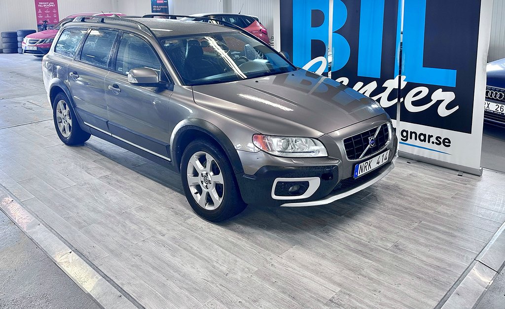 Volvo XC70 D5 AWD Momentum 