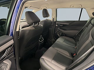 Subaru Outback 2.5 4WD S&V-hjul/Drag/Skinn/A.d Fart/Kamera/Carplay
