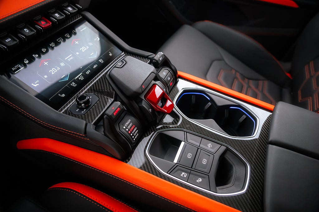 Gallery image 13 of 14