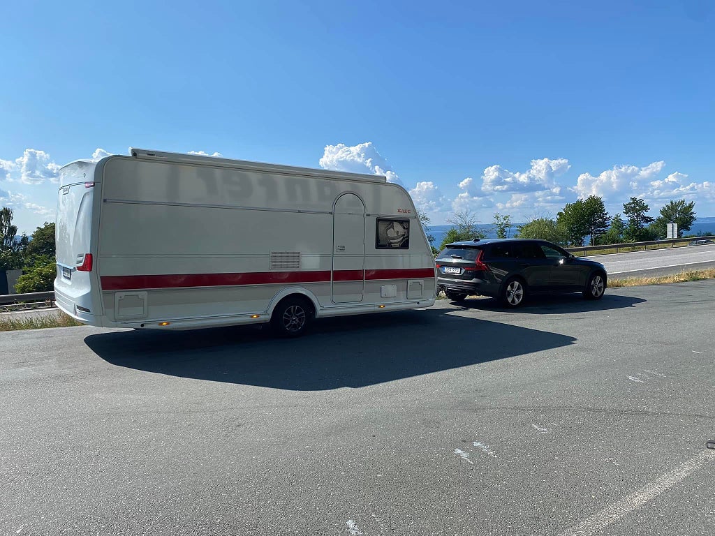 Kabe Royal 560   Ac i bodelen  skinn  dammsugare markis ugn