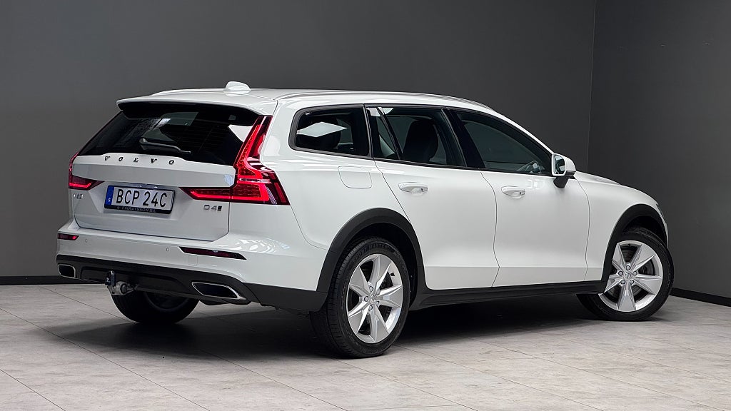 Volvo V60 Cross Country 2020 - miniatyr 17