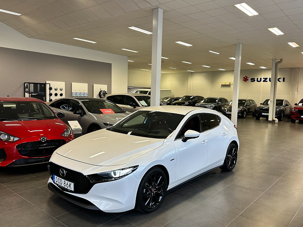 Mazda 3 Cosmo 100th Anniversary - 180HK SKYACTIV-X Hybrid 