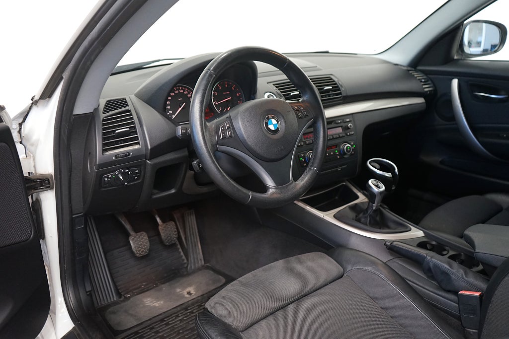 BMW 120i Coupé Advantage Comfort Manuell 170hk