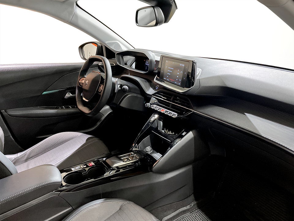 Bild på Peugeot 208 Allure 1.2 PT 100hk Aut - B-KAMERA, CARPLAY