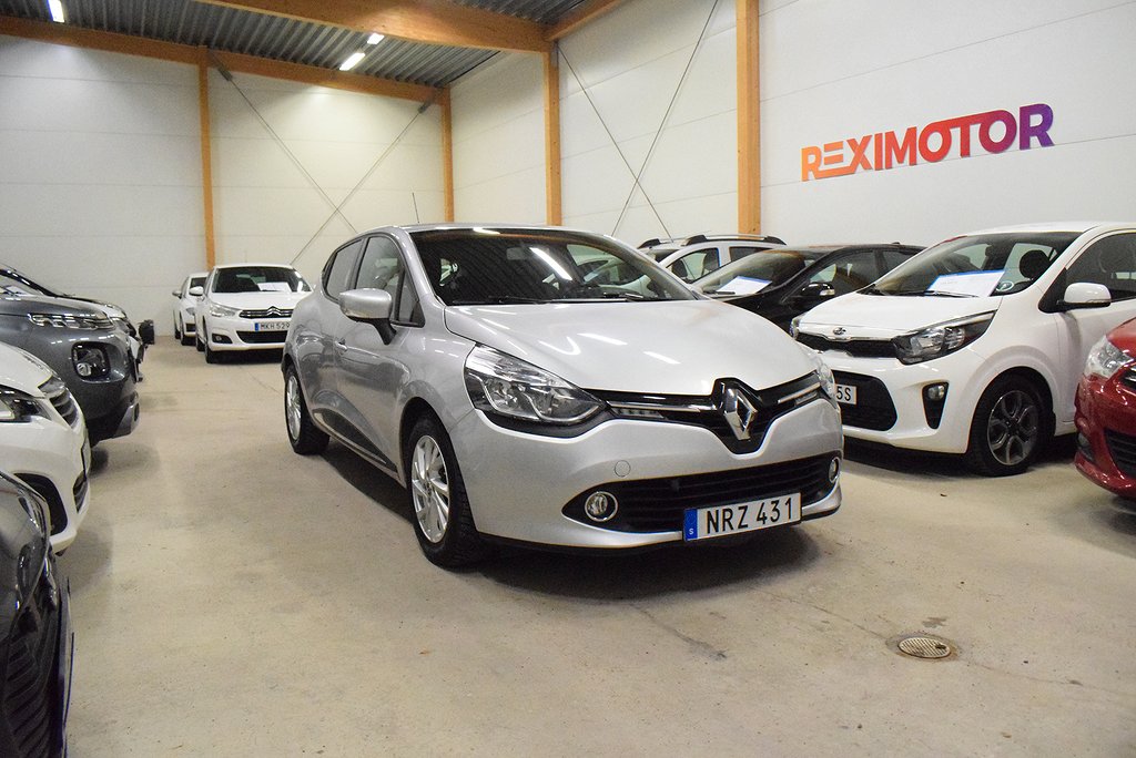 Renault Clio 0.9 TCe  Besiktad 