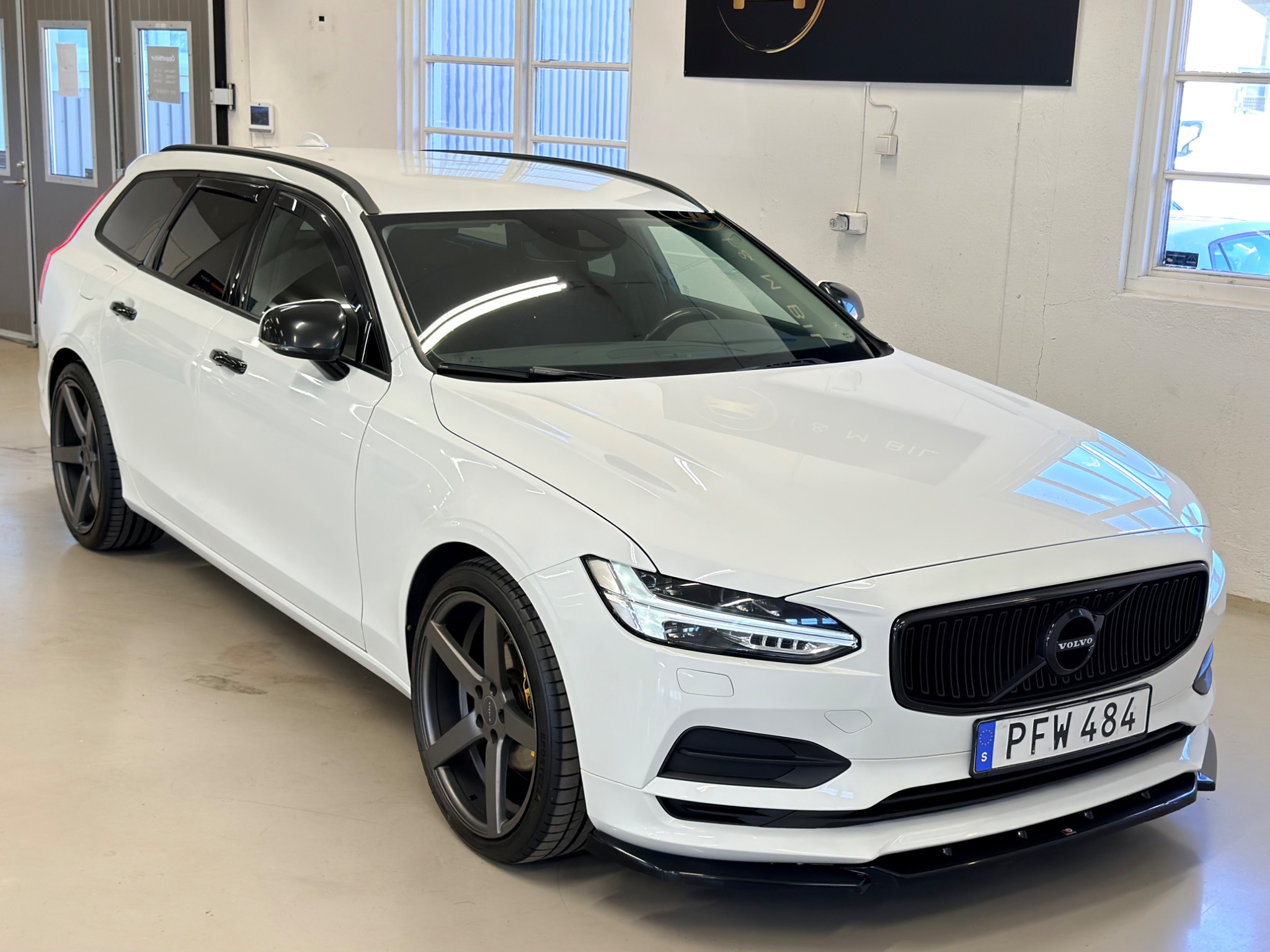 Volvo V90 D4 Euro 6/ Nybesiktad 2017, bild 2/53