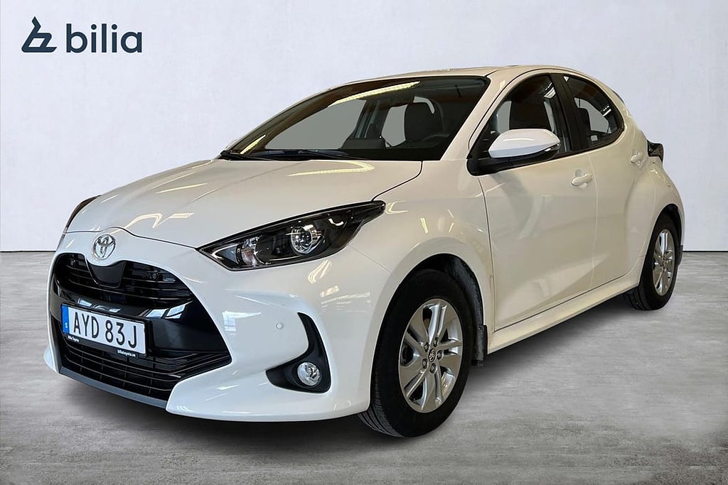 Toyota Yaris 1,5 HYBRID 115 5D ACTIVE KOMFORTPAKET OCH P-...