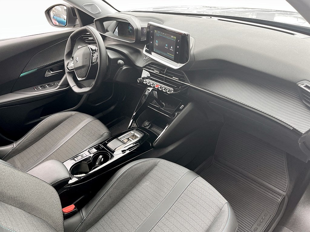 Bild på Peugeot E-2008 Allure Pack 50kWh 136hk Aut - B-KAMERA, EN ÄGARE