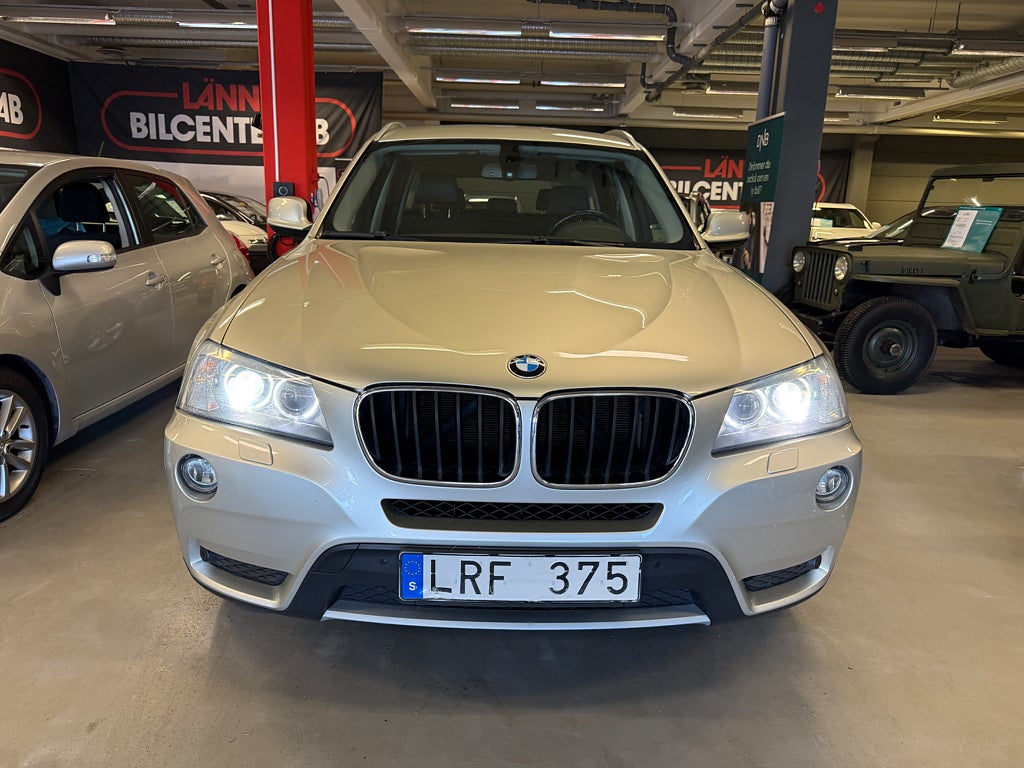 BMW X3 2011 - miniatyr 4