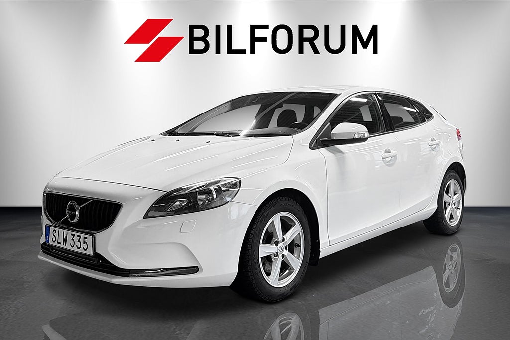 Volvo V40 T2 KINETIC / PEFORMANCE SOUND / FARTHÅLLARE / KLIMA