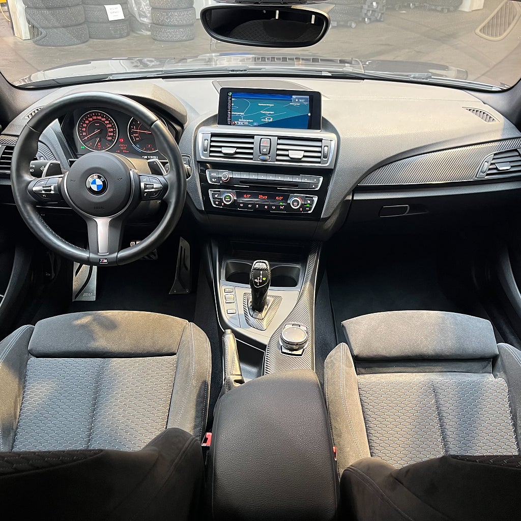 BMW M135i xDrive 5-dörrars H&K Navi Backkamera Värmare 326hk