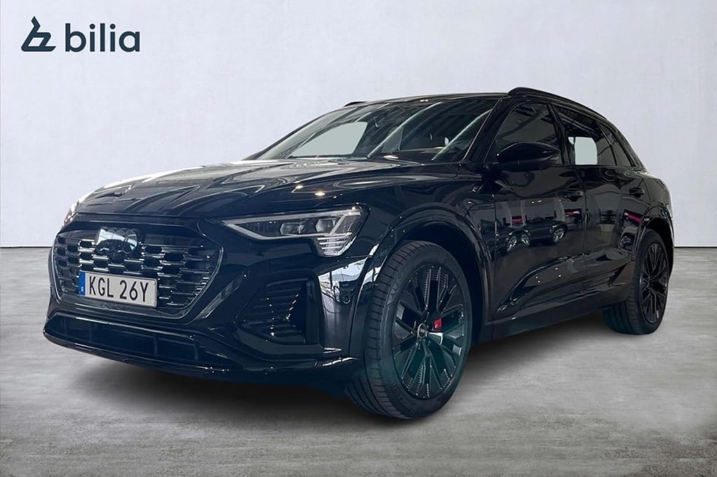 Audi Q8 E-TRON 55 408HK Q S-LINE SOFTCLOSE/HUD/PANO/360/21