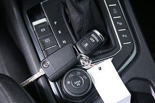 SUV Volkswagen Tiguan 15 av 18
