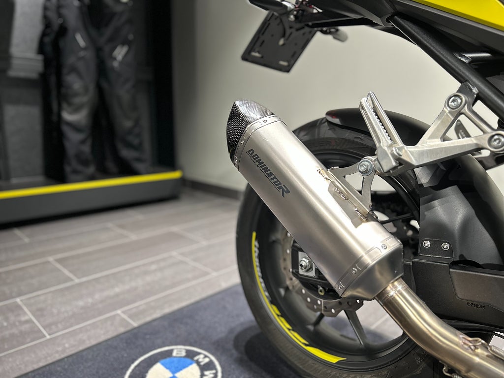 Honda CB750 Hornet / Helsystem/ Handtagsvärme /Quickshifter /Räntefri