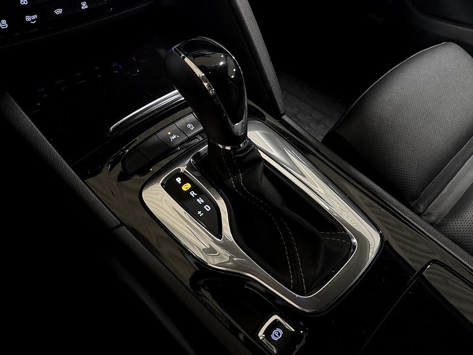 Bild på Opel Insignia Business Sports Tourer 2.0 174hk Aut BOSE B-KAMERA NAVI
