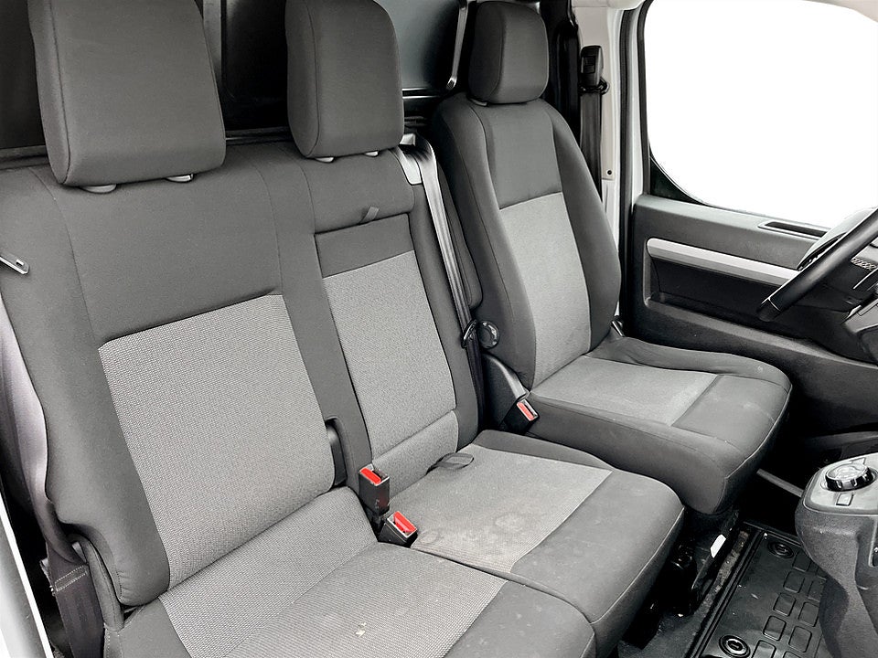 Bild på Citroën Jumpy Business Premium 2.0 BHDi 145hk Aut L3 WEBASTO B-KAMERA