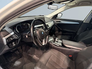 BMW 520d xDrive Touring Kamera Rattvärme MoK GPS Elbaklucka SoV – bild 7