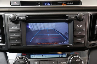 SUV Toyota RAV4 21 av 25