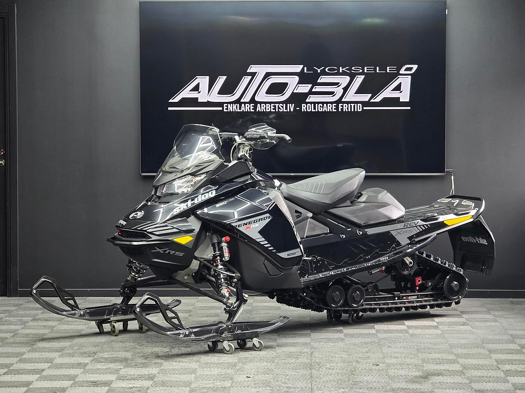 Ski-Doo Renegade X-RS 850